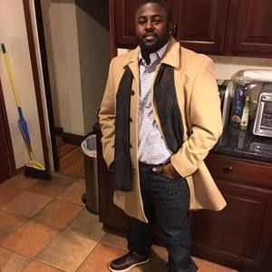 Meet your Posher, Derrick